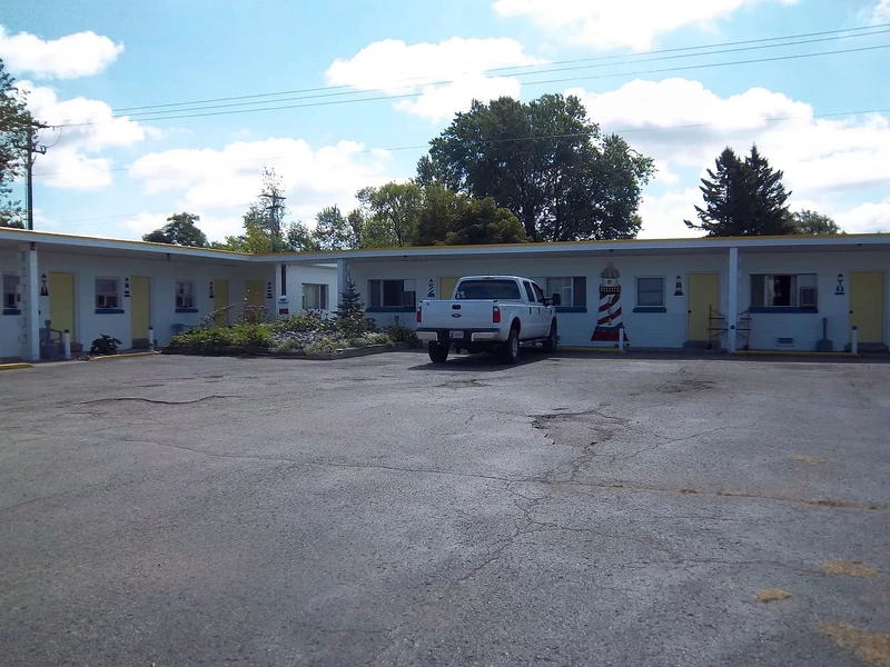 Bay Motel - From Real Estate Listing